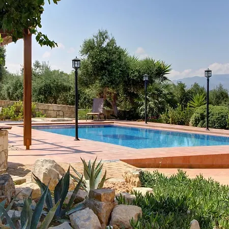 Epsilon I * Maleme (Crete)